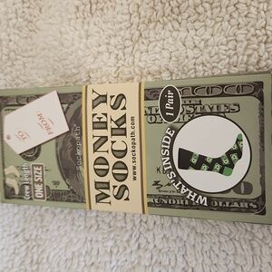 Money Socks NWT GREAT STOCKING STUFFER!